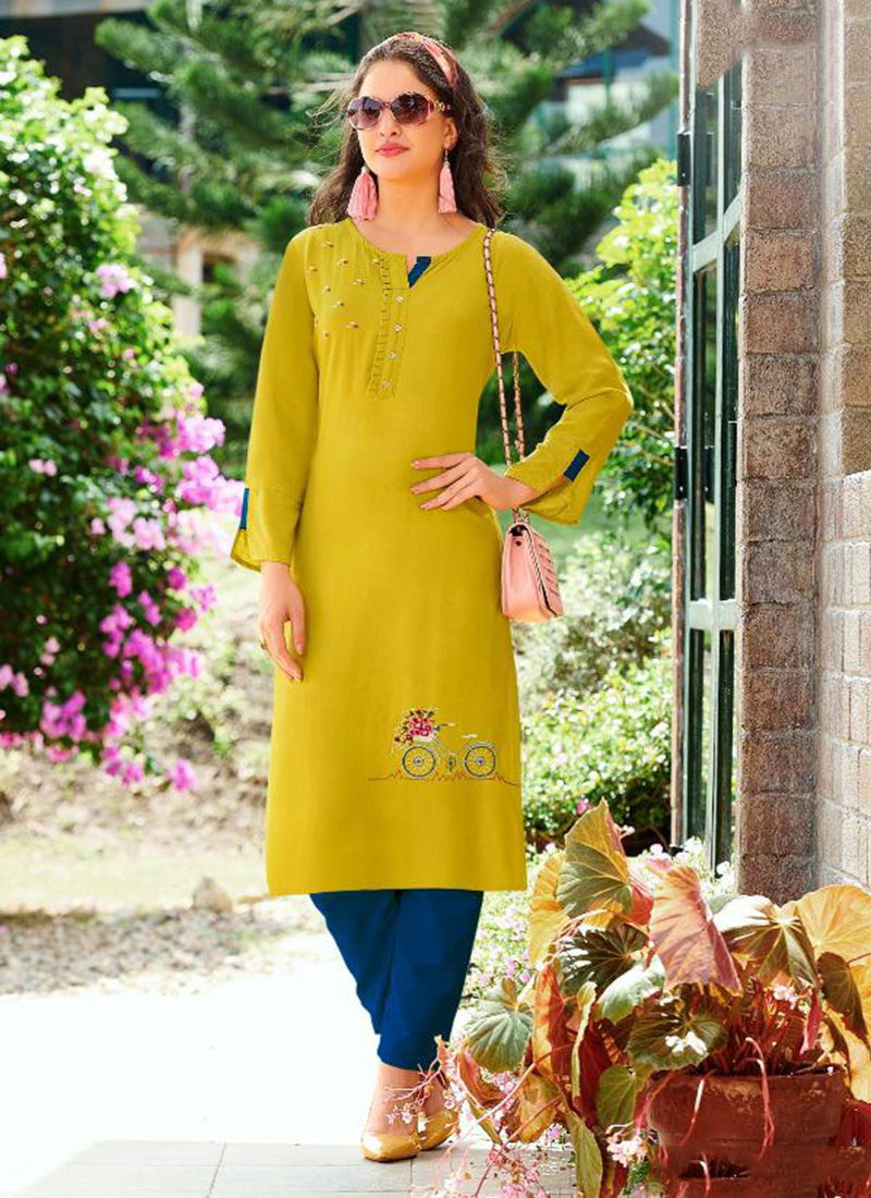 Sameera Rayon Designer Slub With Embroidery Work Stylish Look Kurti Collection 4001-4006